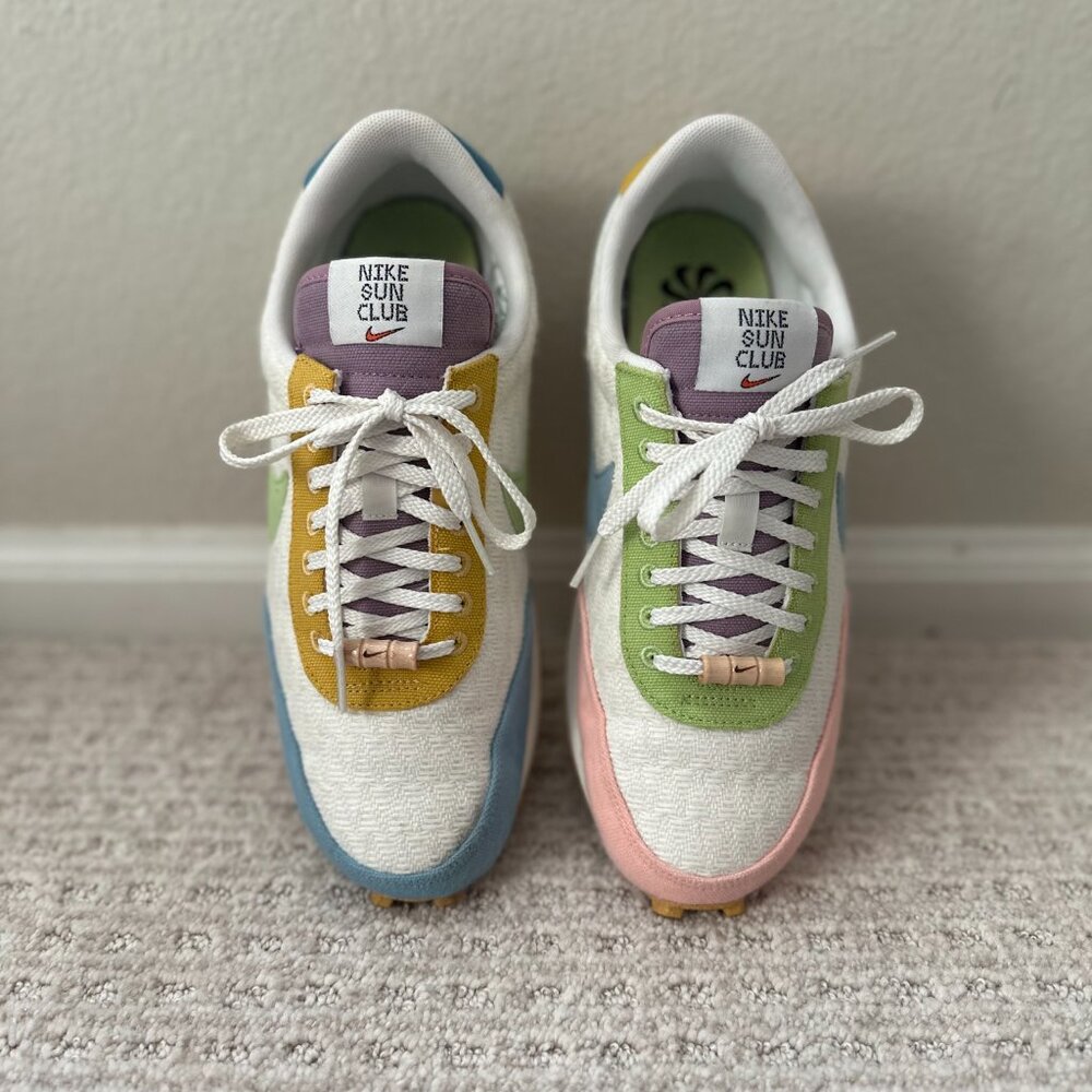 Nike Women's Daybreak Shoes, size 7